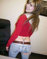 Canadian Teenager deepthroats little schlong