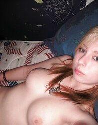 The Sweetheart of Fledgling Teenager Blond