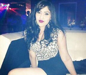 Super Hot pakistani whore ten comment for more