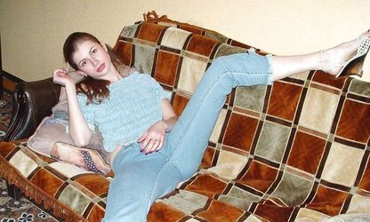 YUMMY RUSSIAN TEENAGER UNWRAP I