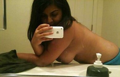 Selfshot pakistani muslim bi-atch