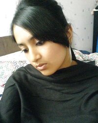 Selfshot pakistani muslim bi-atch