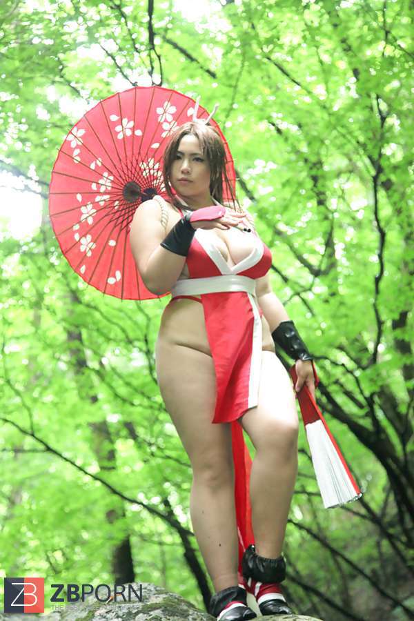 600px x 900px - Massive Boobies Street Fighter Cosplay - Mai - ZB Porn