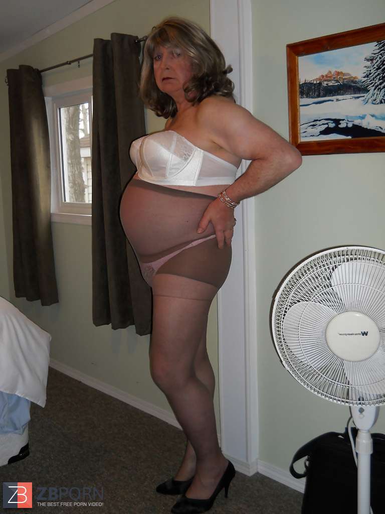 Mature crossdresser - ZB Porn