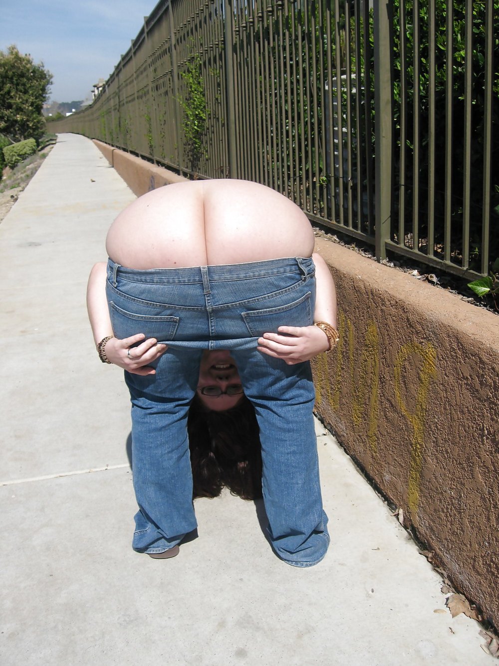 Street Mooning Ladies Pics! - ZB Porn