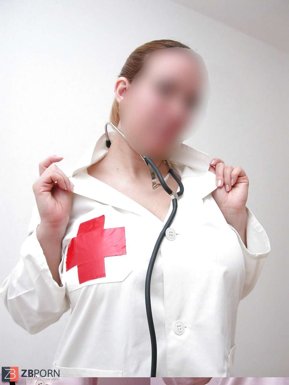 Hefty Boobs Nurse Zb Porn