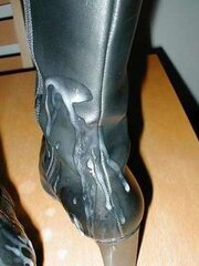 High-Heeled Shoes I once creamed (ex-girlfriend boots)