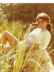 Dawn Wells - Mary Ann Summers