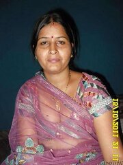 SUPUR SPLENDID AUNTY