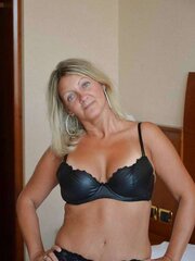 Granny mature Hooter-Slings Phat Breasts