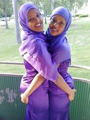 Hijab arab beurette Uber-Sexy Gals