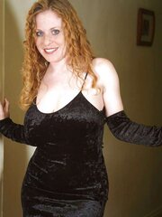 Kira Redhead Inexperienced In Displays Off Velvet Sundress