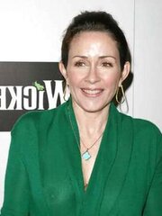 Patricia Heaton ( Debra in Everybody Likes Raymond )