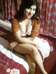 Indian Desi wifey Ranjana - coolbudy