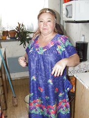 Mature cleaning damsel