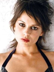 Elena Anaya ... we like her