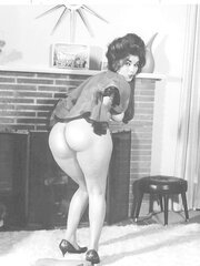 ASTOUNDING BACKSHOTZ: More Sistas with DONK