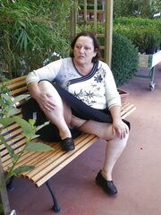 Grosse mature exhib