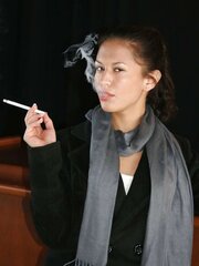 Ariana Fox - Smoking Fetish at Dragginladies